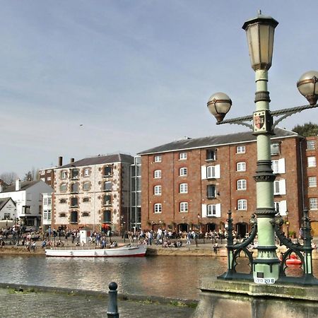 Half Price Offer - Exeter City Apartment Exteriör bild
