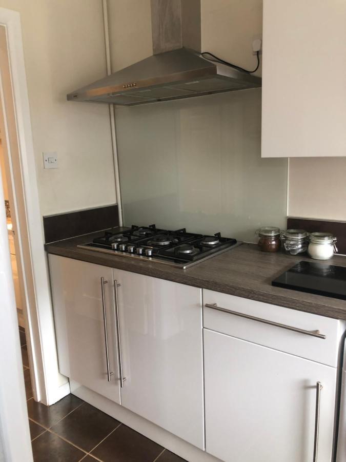Half Price Offer - Exeter City Apartment Exteriör bild